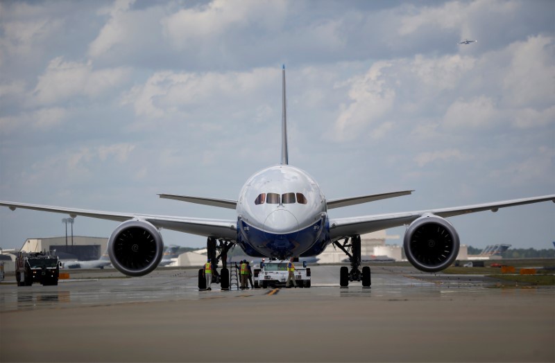 Boeing Boosts Profit, Cash Flow Views After Mixed Q2 Results