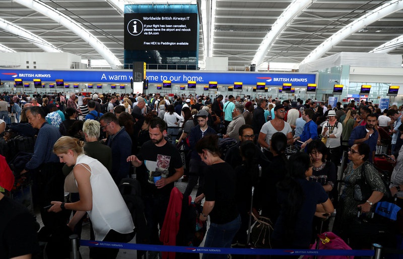British Airways battles IT meltdown