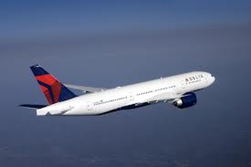 United changes crew booking policy after passenger dragged off plane United changes crew booking policy after passenger dragged off plane