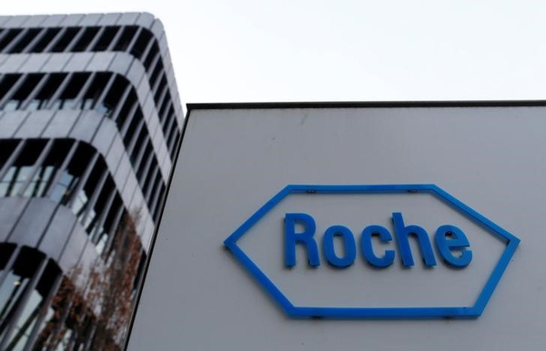 Roche's star cancer drug stumbles in study, raising doubts about future