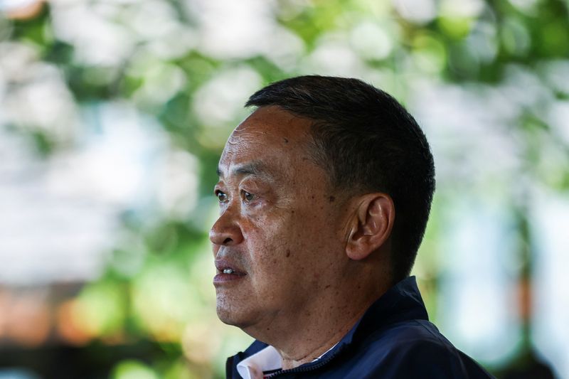 Thaise premier gelooft dat renteverlaging de economie ten goede zou zijn gekomen en het 'lijden' van het publiek zou hebben verlicht