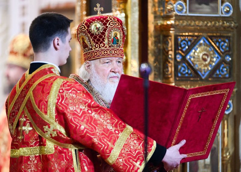 Putin attends Easter service led by head of Russia’s Orthodox Church ...