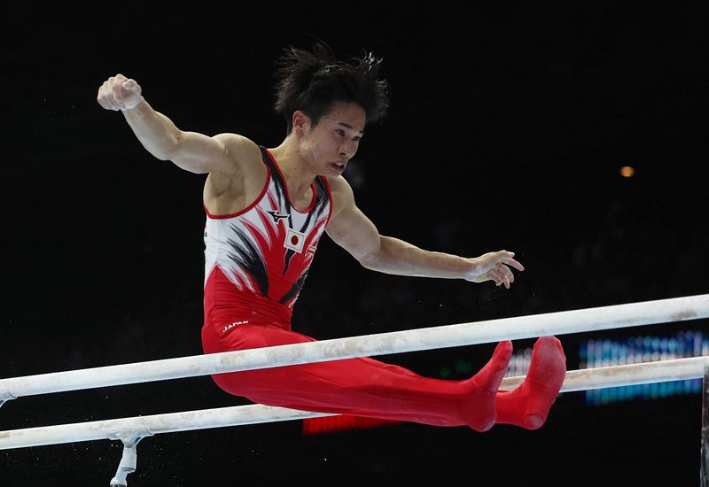 体操日本代表チームはパリでも常に強い、メダリストのカヤ |  WTAQ ニュース トーク |  97.5 FM · 1360 AM