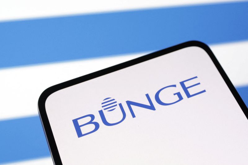 Exclusive-Bunge, Viterra offer to sell assets in 2 EU countries, sources say