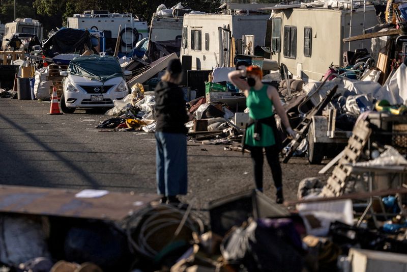 Governor Newsom orders removal of California homeless encampments