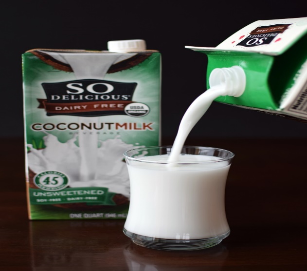 What is Coconut Milk? The Useful Guide from Beverage to Cream