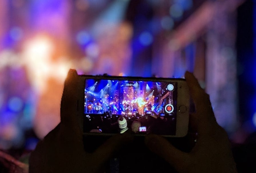 O Instagram começa a remunerar a publicação de vídeos e lives