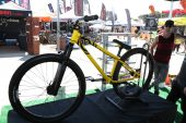 , Marzocchi 350 CR 27.5 , Deity Bladerunner, Cryptkeeper, Blacklabel 25mm and 38mm rise, SDG / Sensus Sea Otter Classic