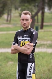 , Returning XC and freeride athletes for 2016 include Teal Stetson-Lee, the SCOTT-3Rox team, Paul Basagoitia, Kyle Jameson, and KC Deane