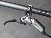 , Lindares ReMounts – Relocates Dropper Post Lever Under Brake Lever Mount