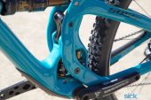 , 2016 Yeti Carbon SB 5.5C 29er – Available in Silver and Turquoise