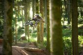 , Video: Remi Thirion &#8211; Home Trails on his Supreme DH V4