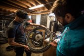 , Race Face Introduces the Vault J-Bend Hub
