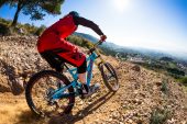 , Video: Pivot Cycles Introduces 2018 Phoenix Carbon DH – Bernard Kerr