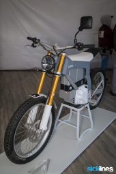 , Cake &#8211; A Sweedish Take On E-Moto (Kalk OR and Kalk&#038;) Off-road and Road Legal Versions