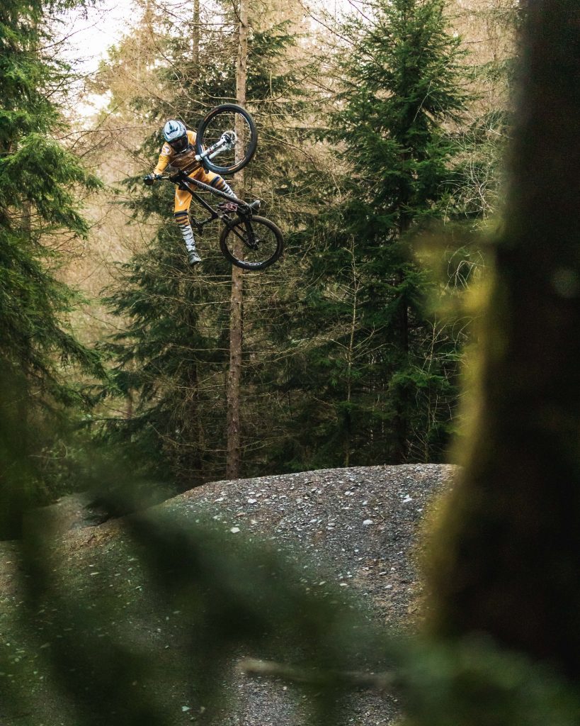 , A Day in the Shoes of Dan Atherton – Ride Concepts TNT