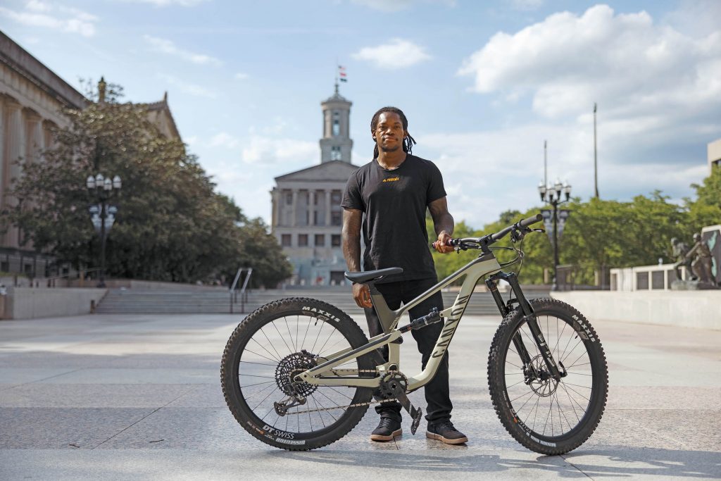 , BRAD SIMMS, ELITE BMX ATHLETE, ANNOUNCES MULTI-YEAR CANYON MTB SPONSORSHIP