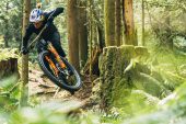 , Stan&rsquo;s Introduces Flow, Crest, Arch, in MK4 and S2 + Rims & Wheels