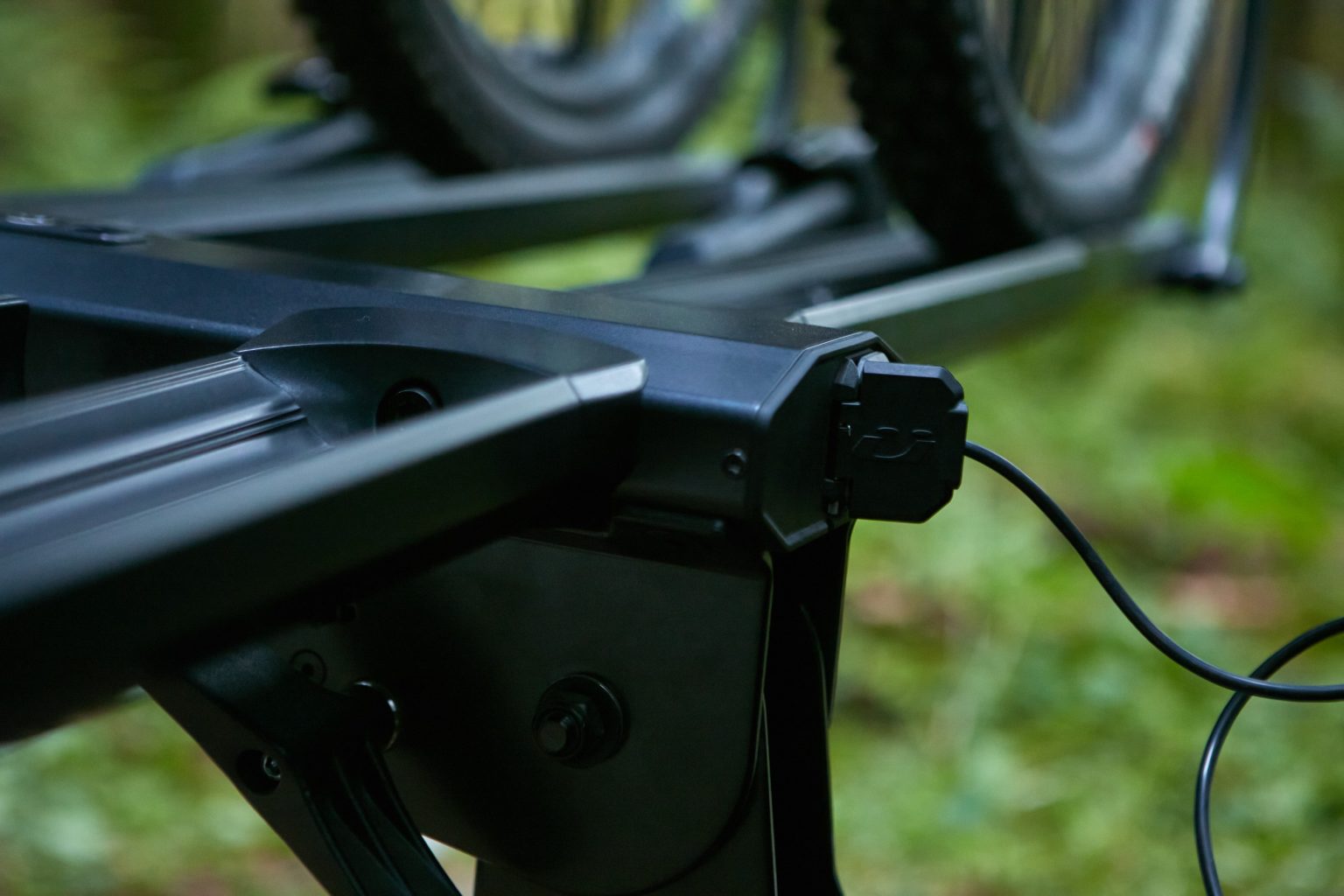 Kuat Piston Pro X Bike Hitch Rack