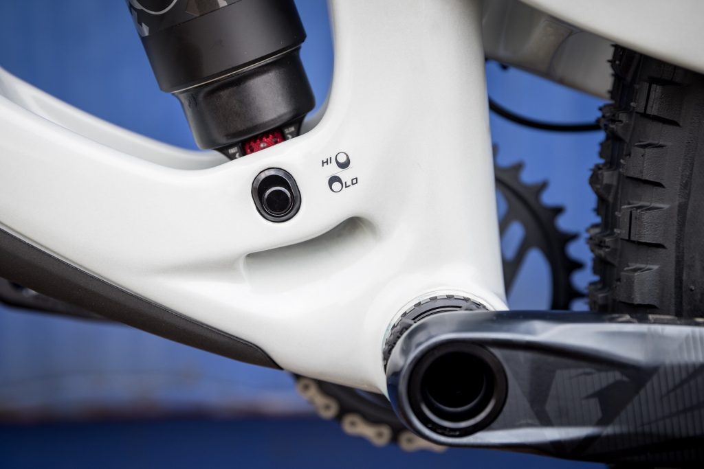 , 2022 Devinci Spartan HP