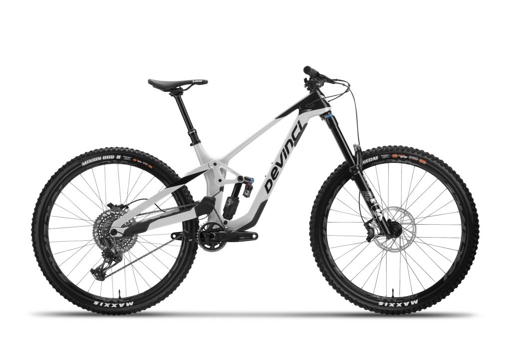 , 2022 Devinci Spartan HP