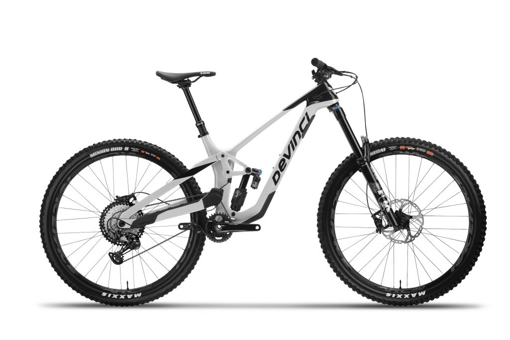 , 2022 Devinci Spartan HP