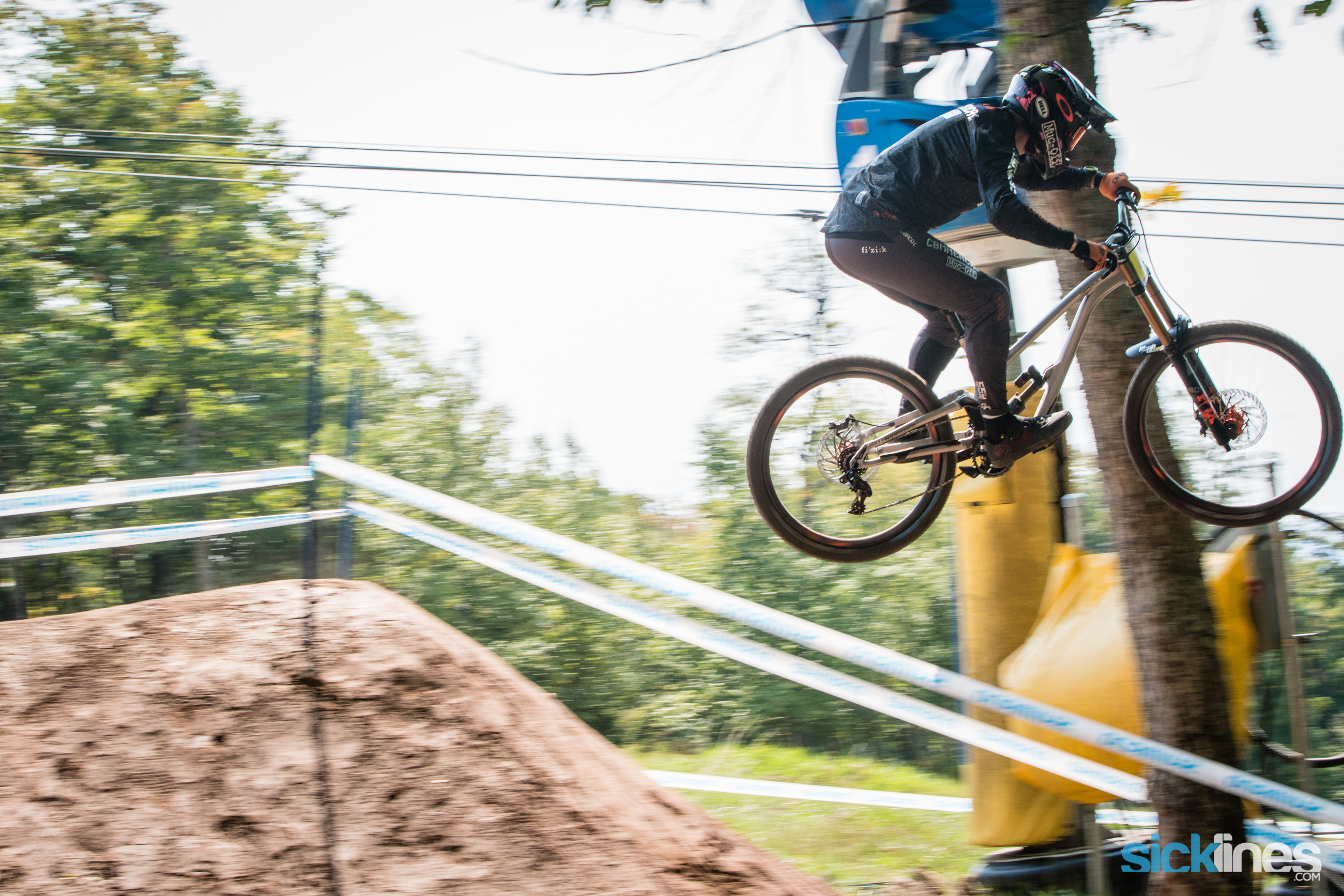 Snowshoe World Cup Downhill Practice Day 1