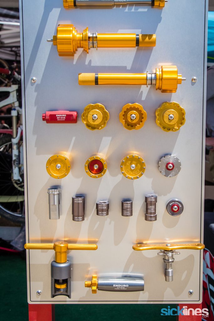 , Sea Otter Classic – Enduro Bearings and SCOR 4060 ST & LT Trail and Enduro Bikes