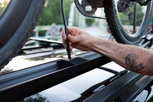 , Kuat Piston SR &#8211; A  Single Tray Roof Mounted Bike Rack
