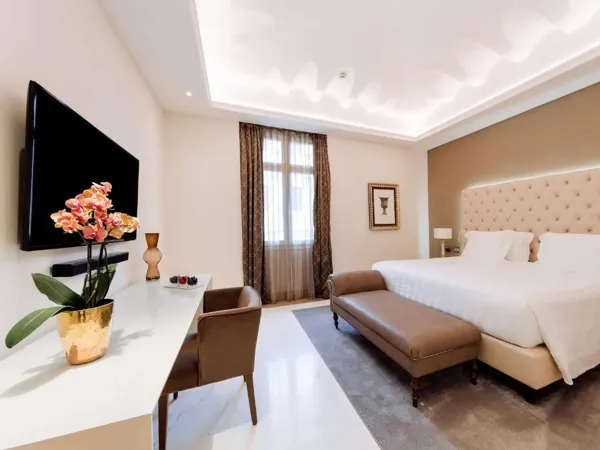 Aleph Rome Hotel, Curio Collection By Hilton