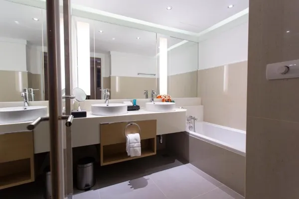 Amari Watergate Bangkok