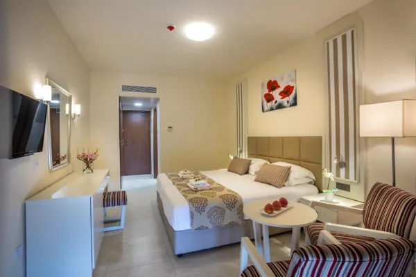 Aquamare Beach Hotel & Spa