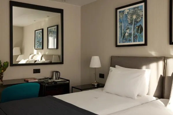 Astor Hotel