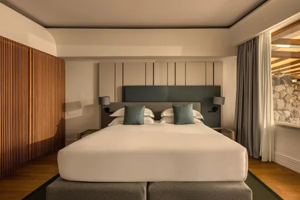 Atlantis Bay – VRetreats