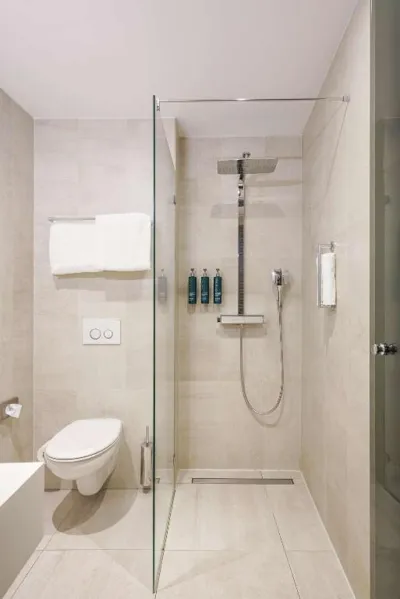 DoubleTree by Hilton Amsterdam – NDSM Wharf