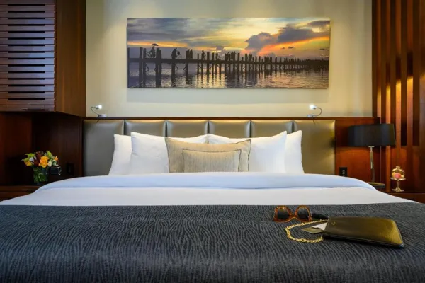 מלון קרלטון תל אביב – יוקרה על הים