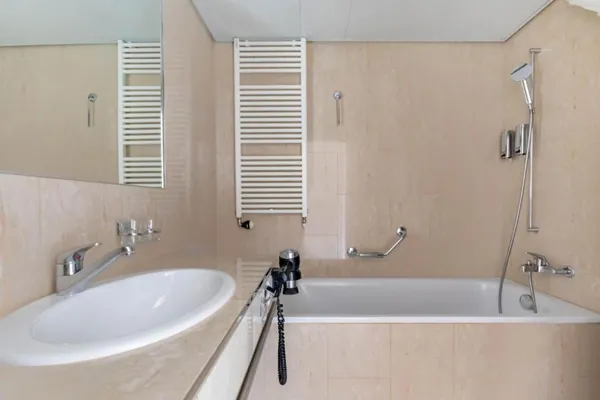 Hotel Cornavin Geneve