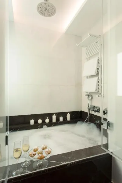 Corso 281 Luxury Suites