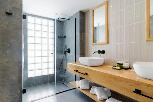 Leonardo Plaza Cypria Maris Beach Hotel & Spa