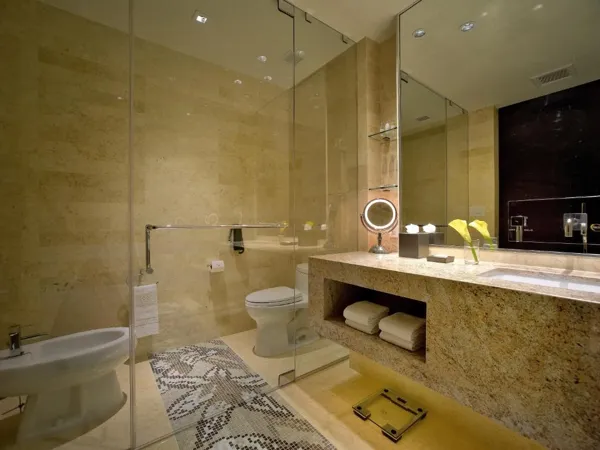 EB Hotel Miami Airport