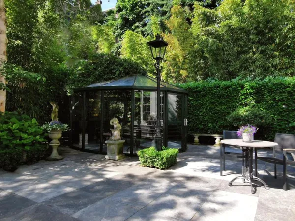 Apollofirst Boutique Hotel