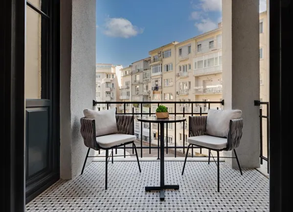 Gleam Collection Hotel