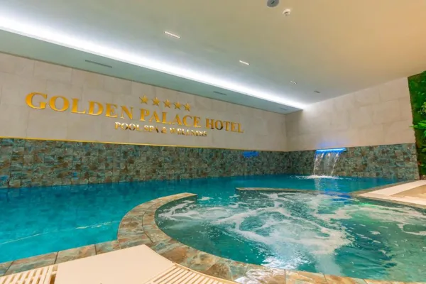 Hotel Golden Palace