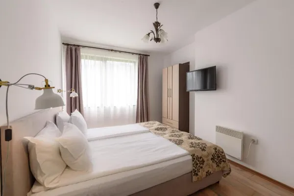 Grand Royale Apartment Complex & Spa