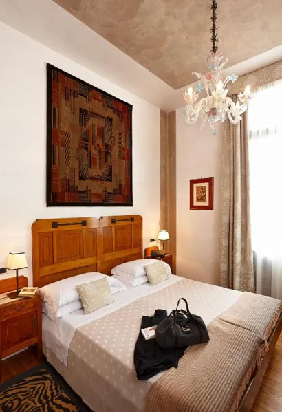 Hotel Saturnia & International