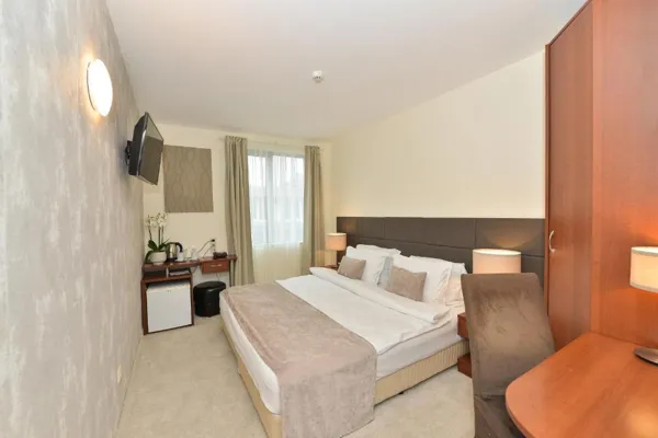 Best Western Art Plaza Hotel