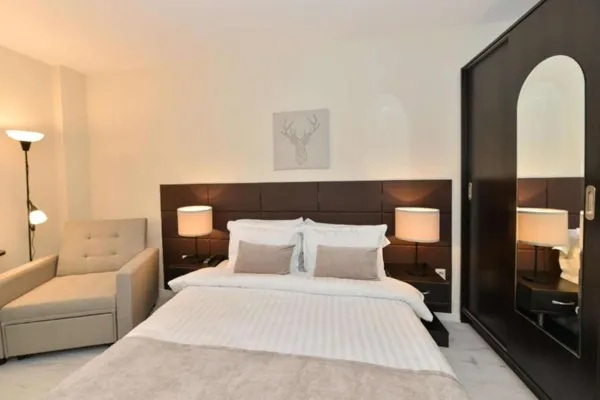 Best Western Art Plaza Hotel