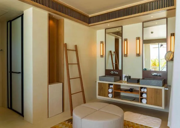 Kuda Villingili Maldives – Premium Luxury Resort with Free Transportation