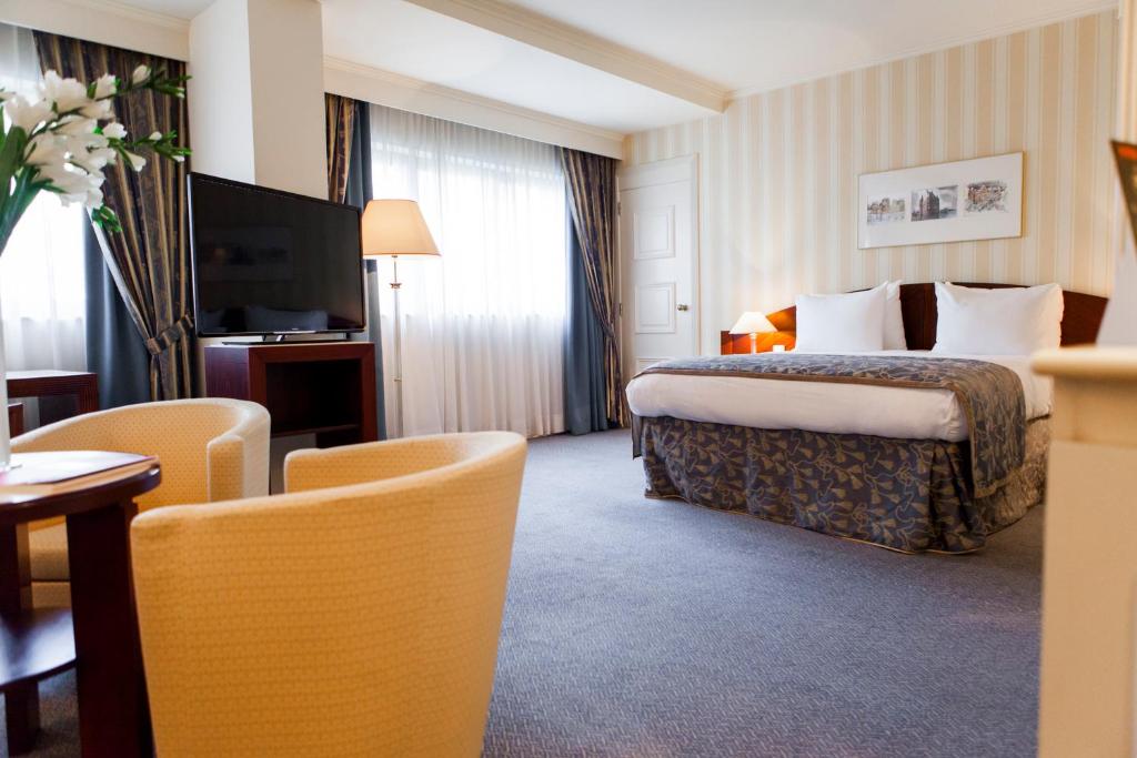 Hotel picture