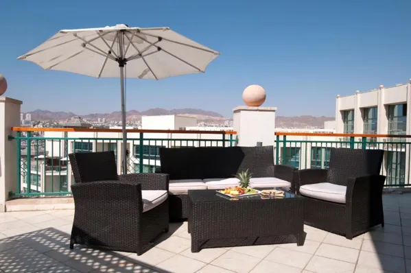 יו מג'יק פאלאס